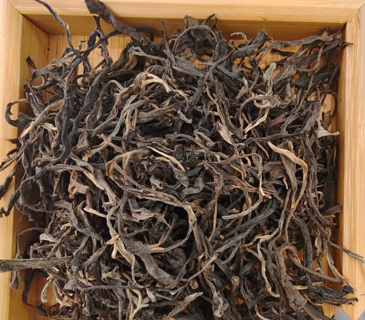 EU-standard Sheng Pu-erh loose leaf