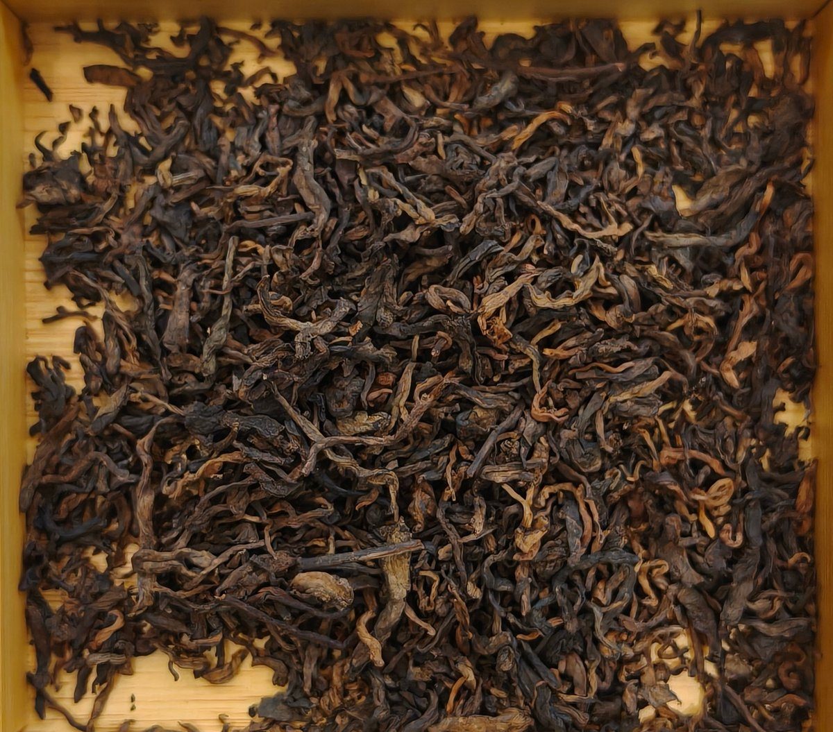 Ancient-tree Organic Shou Pu-erh loose leaf